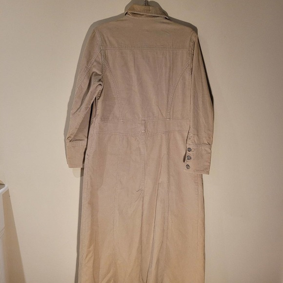 JouJou Long Length Shirt Dress Size Medium - Picture 3 of 6